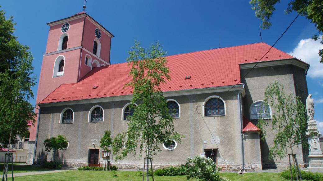Kostel v Hnojicích