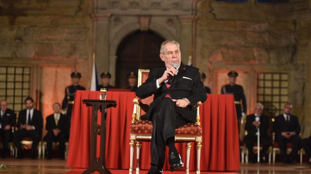 Prezident Miloš Zeman během projevu při předávaní státních vyznamenání 28. října 2019
