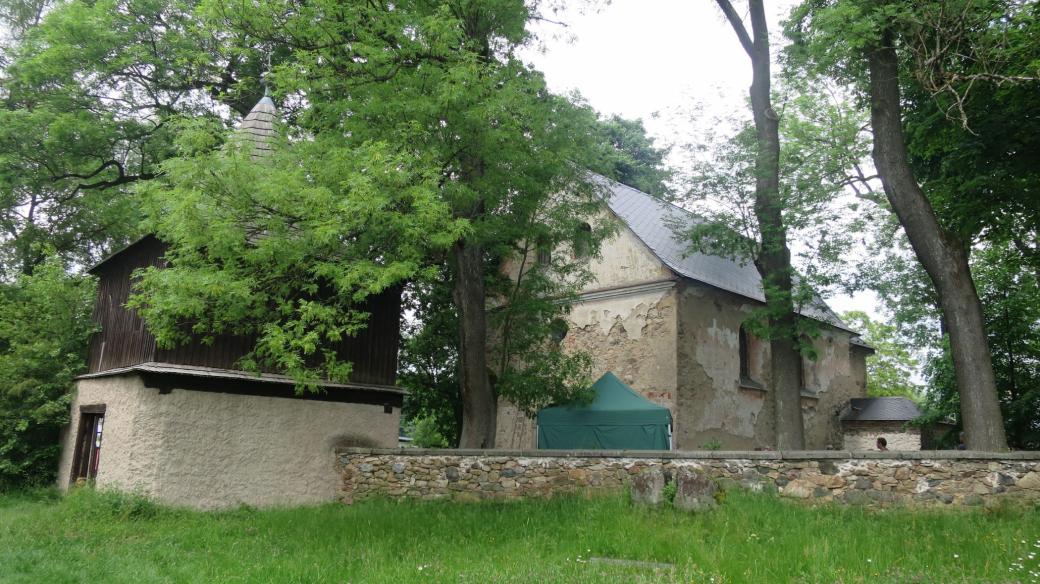 Kostel svaté Kunhuty před 15 lety málem spadnul, opravy probíhají dodnes