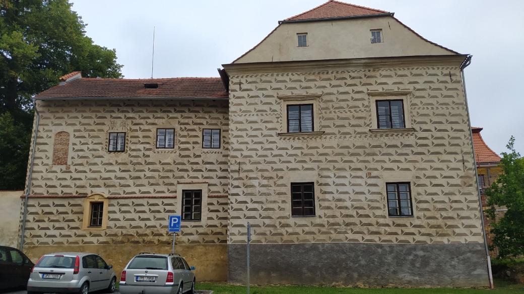 Zámek Chudenice byl nejstarším rodovým sídlem významného českého rodu Černínů