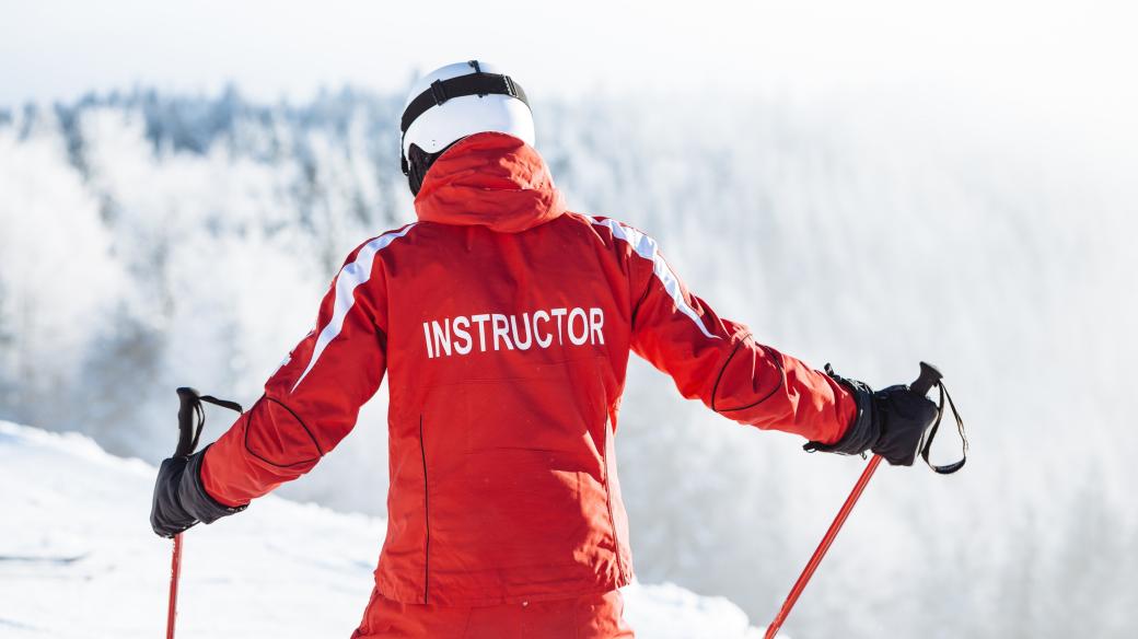 Instruktor lyžování