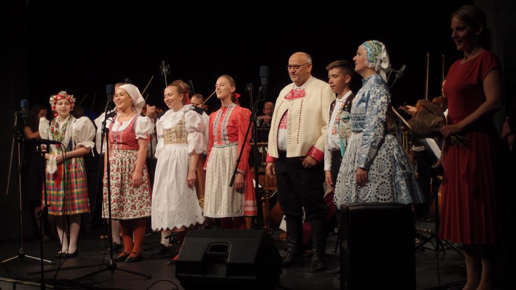 Koncert Živé legendy českého a moravského folkloru