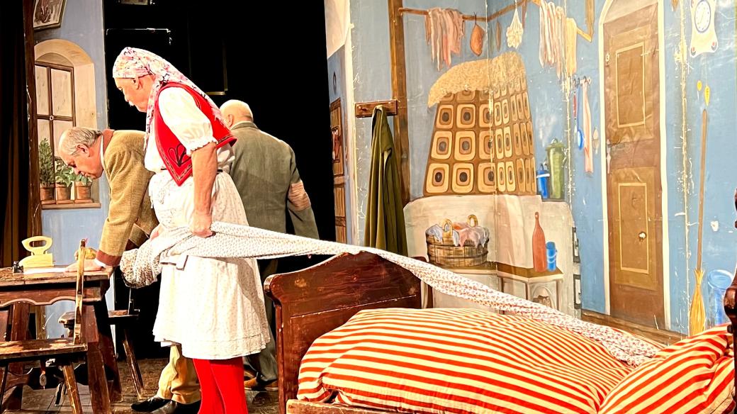 Miroslav Táborský a Genadij Rumlena ve hře Záskok