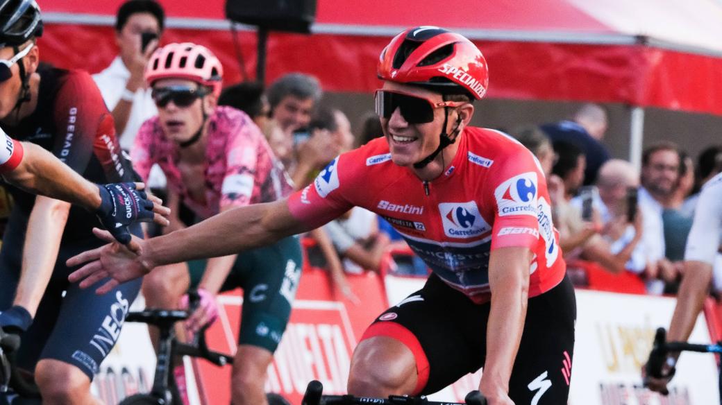 Belgický cyklista a vítěz Grand Tour 2022 Remco Evenepoel