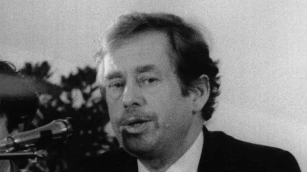 Václav Havel na tiskové konferenci 29. ledna 1990 (ilustrační fotografie)