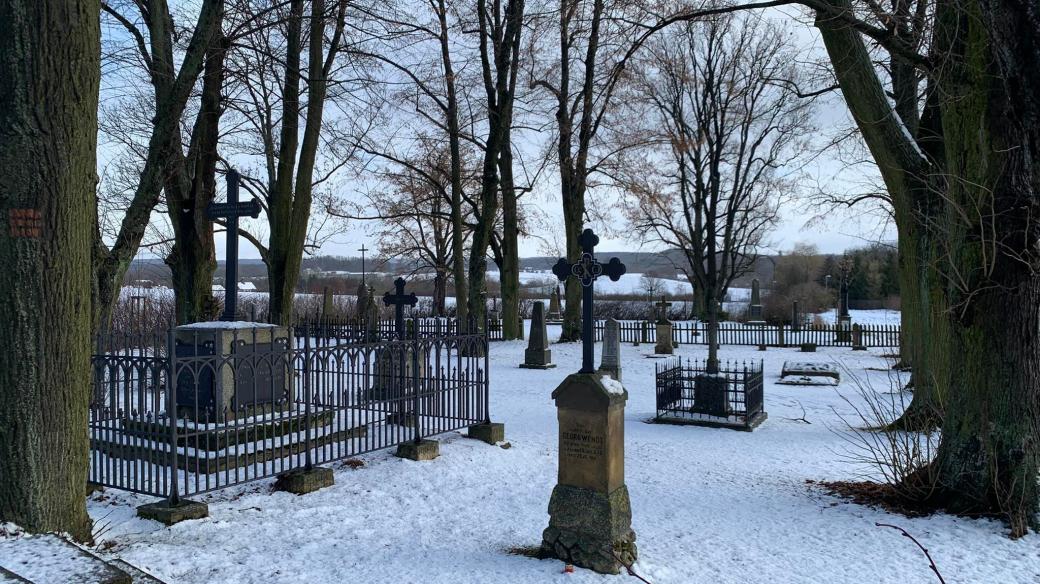Vojenský hřbitov z války roku 1866 v České Skalici se dočká obnovy