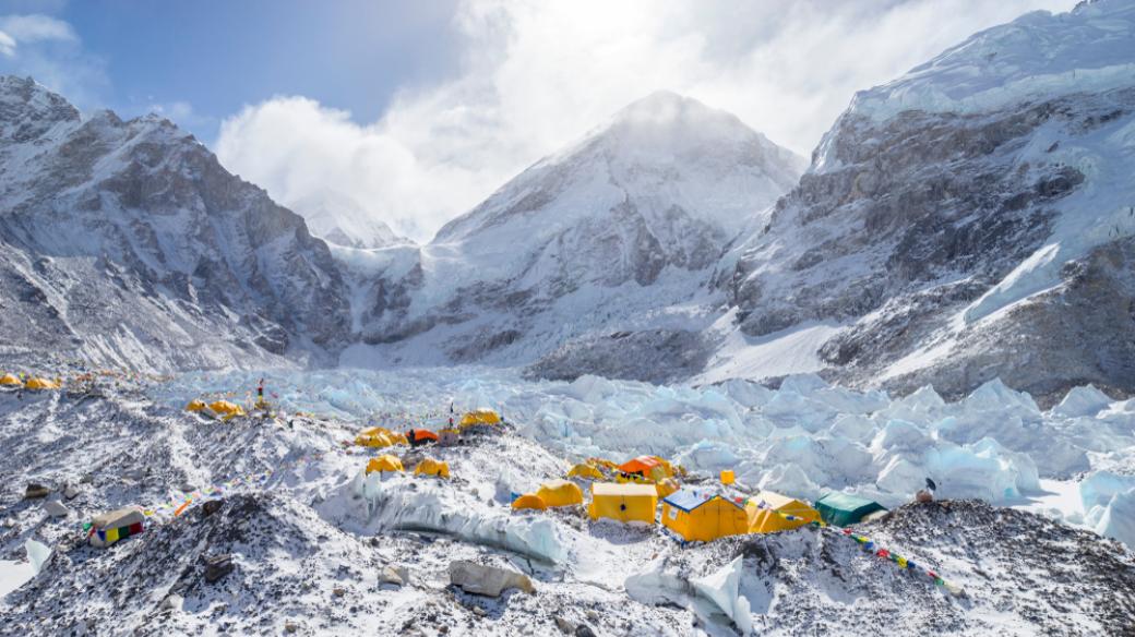 Mount Everest, Base Camp