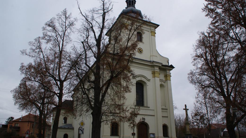 Kostel sv. bartoloměje ve Vrahovicích byl posvěcen v roce 1836