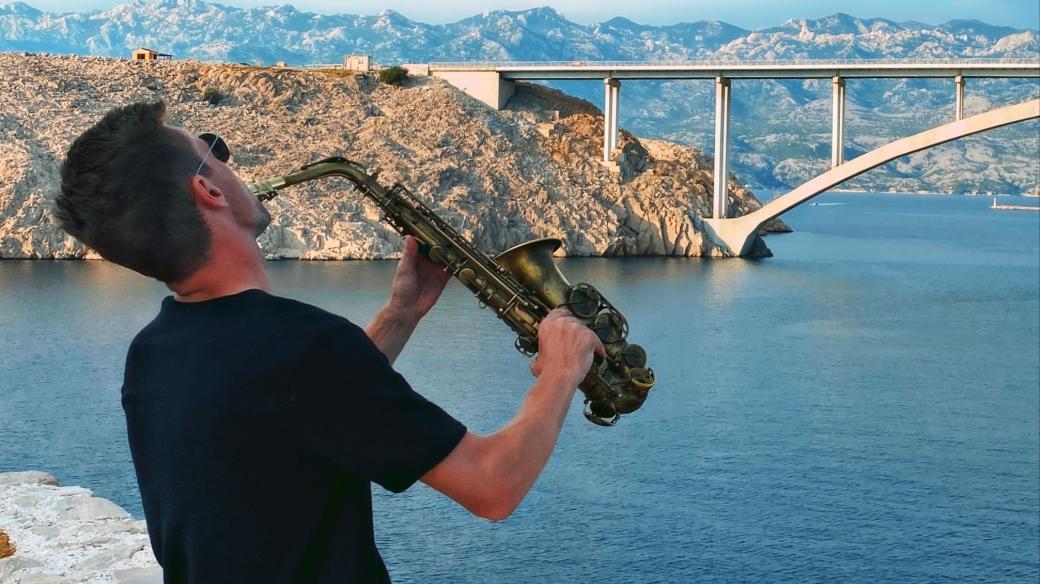 DJ & saxofonista aneb Saxofrancis František Šalanda