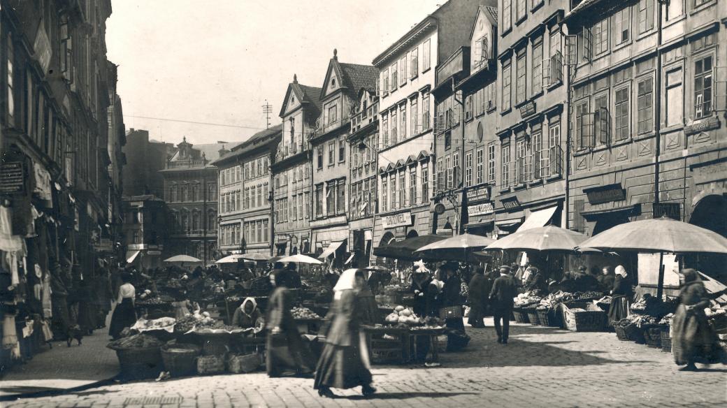 Severní strana Havelské ulice či také Zelného (Zeleného) trhu