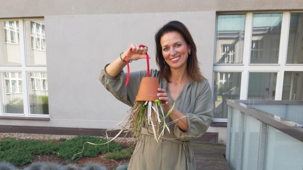 Adéla Gondíková se svým škvorníkem