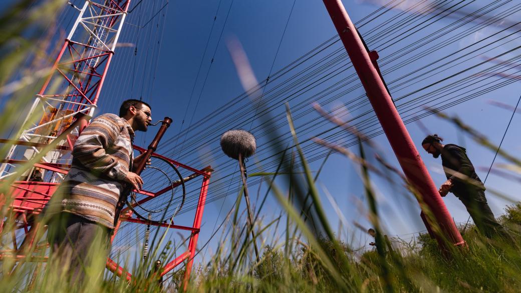 Stanice Nula. Rozhlasový vysílač jako hudební nástroj