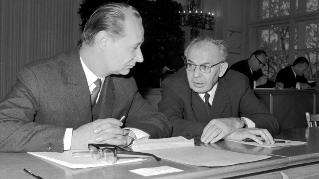 Alexander Dubček a Gustáv Husák v prosinci 1968