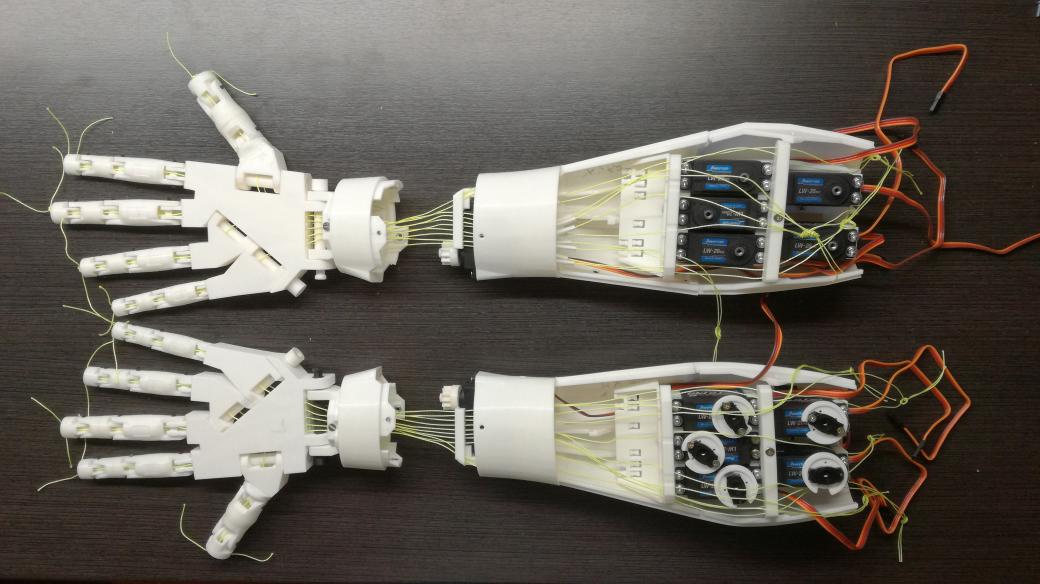 Avatar robot FIM Bot se rodí pod rukama hradeckých vědců