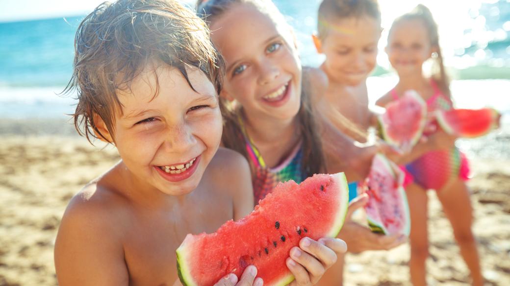 Jak děti ve světě tráví letní prázdniny? Ilustrační obrázek