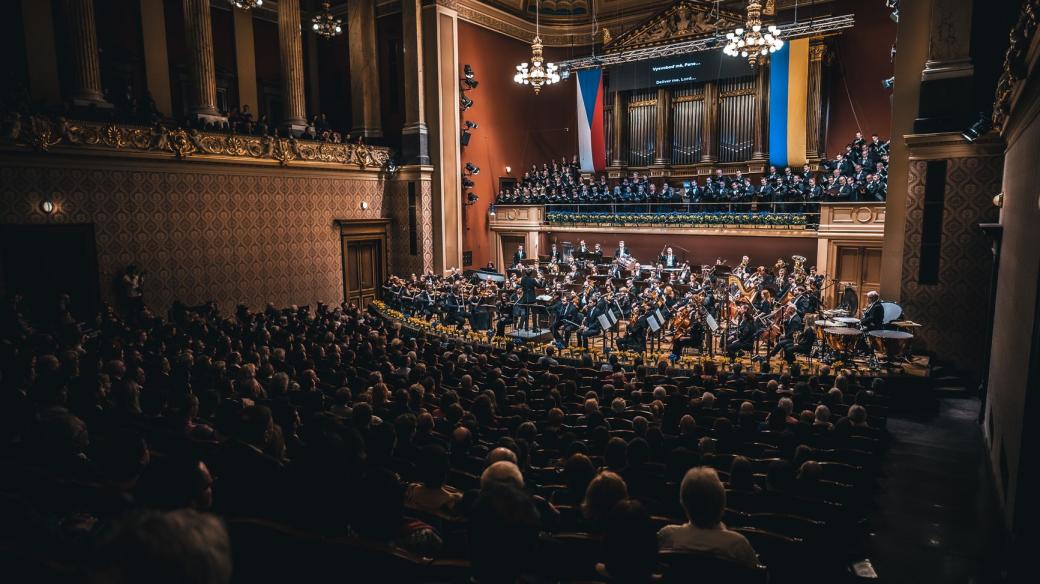 Koncert za konec války na Ukrajině. Monumentální Válečné requiem Benjamina Brittena