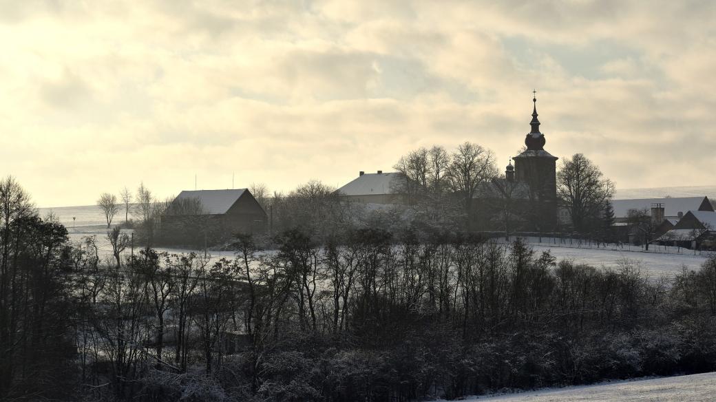 Zima, vesnice, kostel