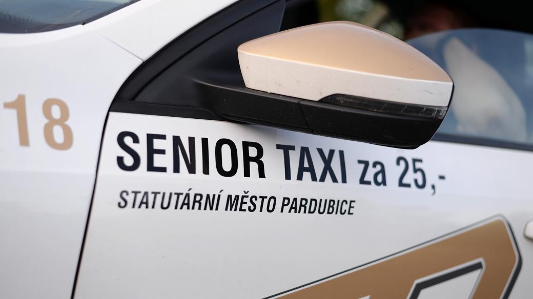 Senior taxi v Pardubicích
