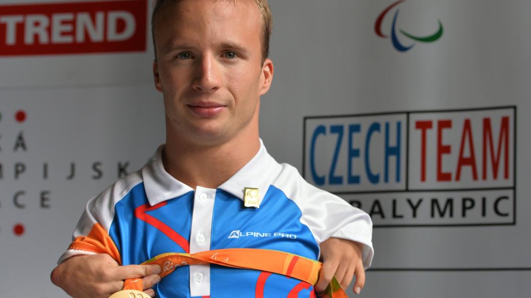 Arnošt Petráček, handicapovaný plavec, vítěz z paralympiády v Riu