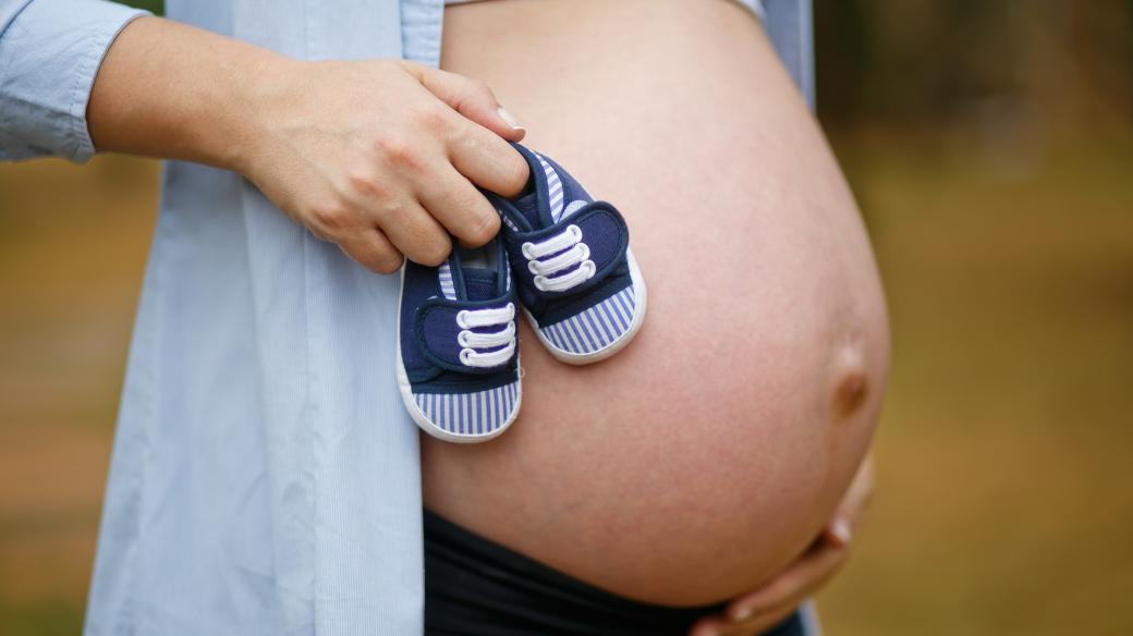 Depresi zažívá v těhotenství podle některých zdrojů až 40 % nastávajících maminek.