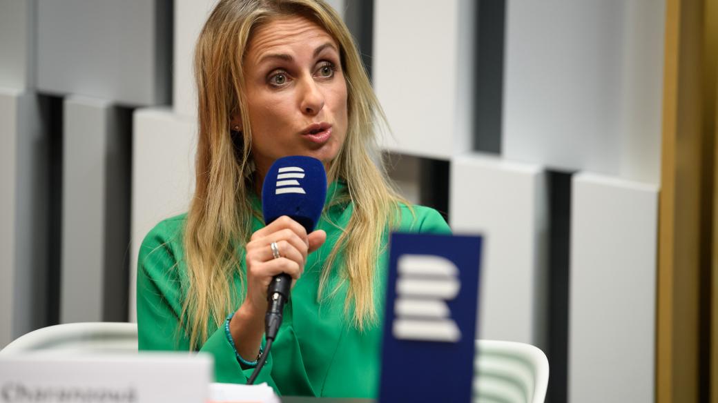 Dita Charanzová, kandidující do Evropského parlamentu za hnutí ANO, při debatě na Českém rozhlasu v květnu 2019. 