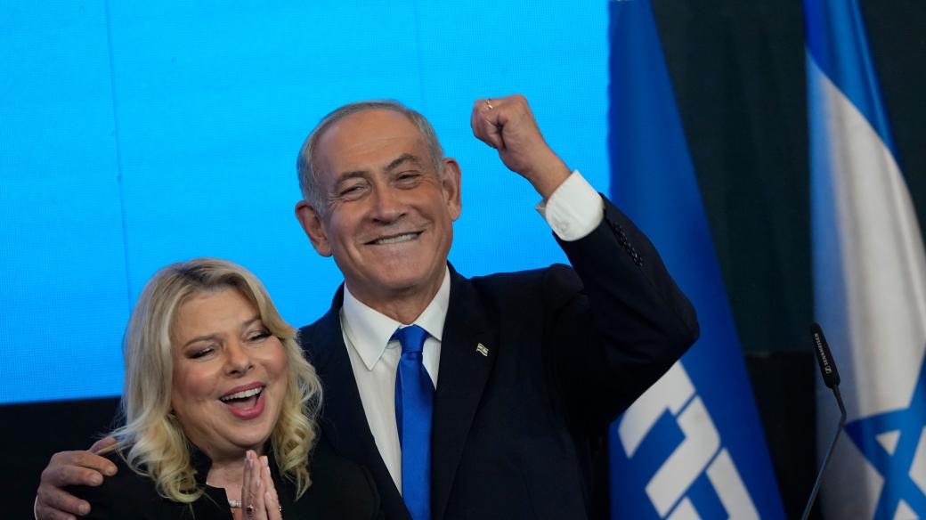 Volby v Izraeli vyhrál bývalý premiér Benjamin Netanjahu