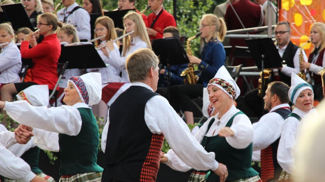 Festival zpěvu a tance se v Rize koná jednou za pět let.