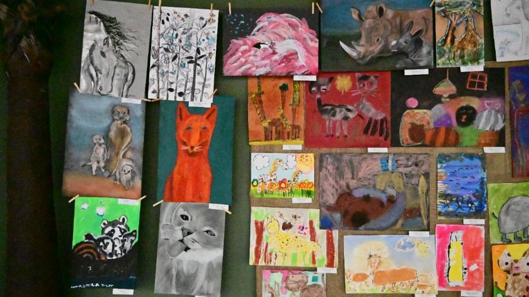 Zvíře není věc! Děti malují zvířata ve dvorském safari parku