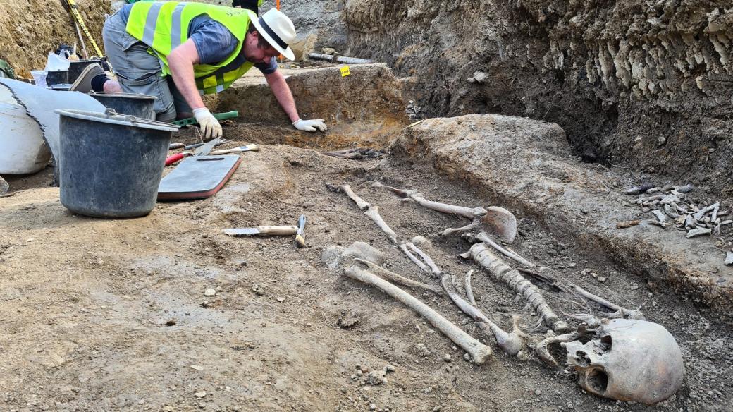 Archeologové už našli několik kosterních ostatků