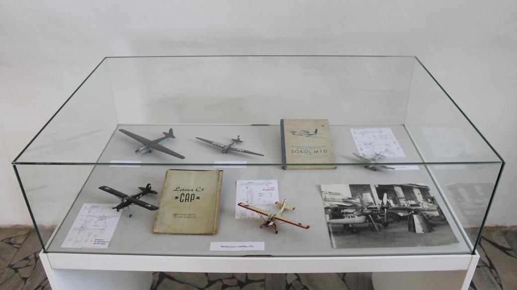 Orlické muzeum otevřelo výstavu, která se věnuje letecké výrobě na Choceňsku