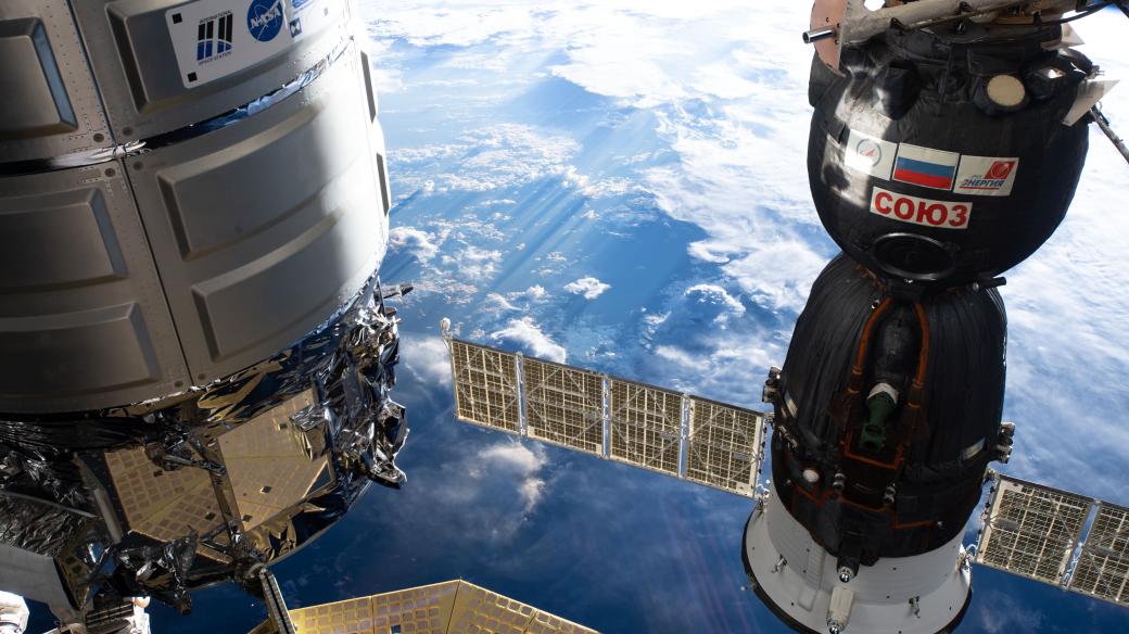 Mezinárodní vesmírná stanice (ISS) nad Brazílií (archivní foto)