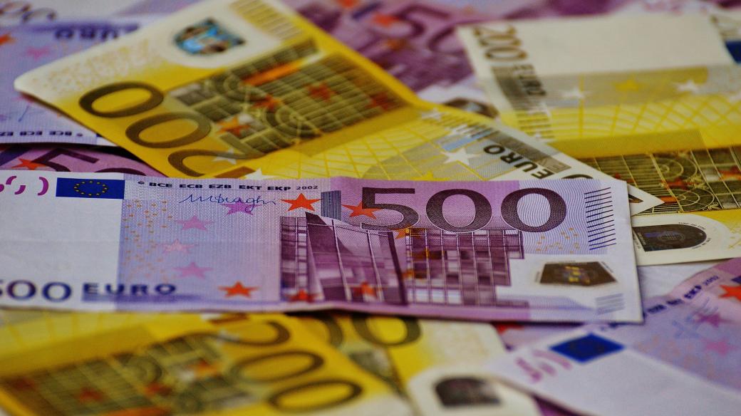Euro, eura, peníze (ilustrační foto)