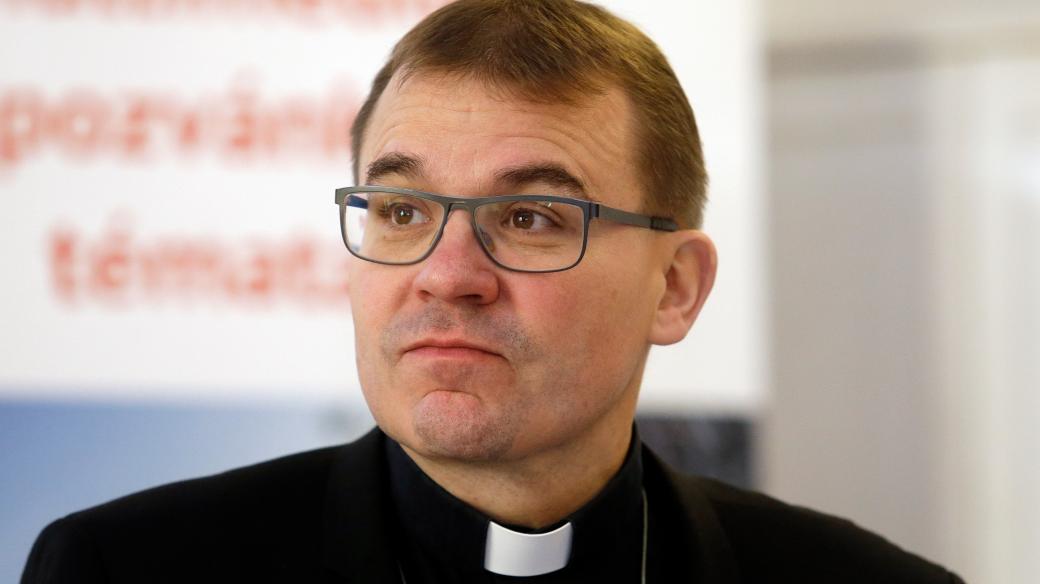 Plzeňský biskup a bývalý kaplan Armády České republiky Tomáš Holub