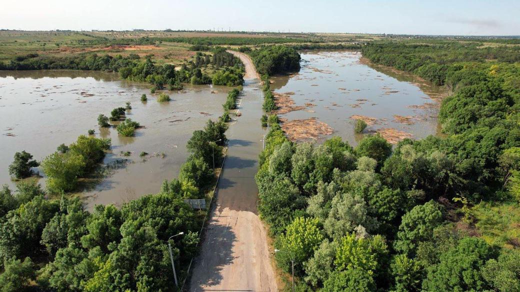 Přehrada protíná ukrajinskou řeku Dněpr – třetí největší tok Evropy podle velikosti povodí