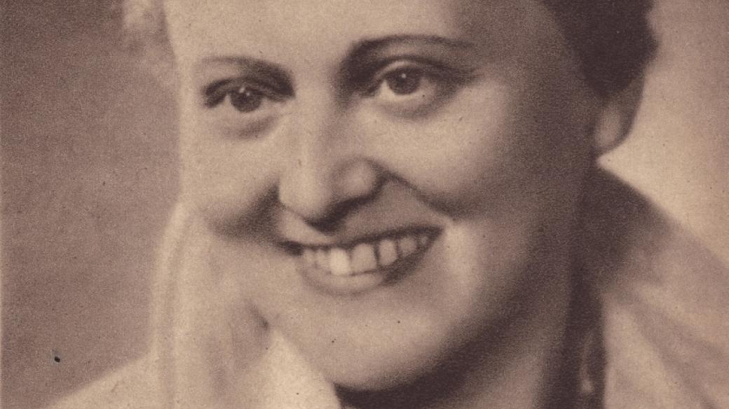 Zdeňka Mašínová, manželka Josefa Mašína a matka Josefa, Ctirada a Zdeny Mašínových, na archivní fotografii z roku 1945