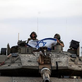 Izrael v sobotu překvapil útok asi tisícovky ozbrojenců radikálního hnutí Hamás z Pásma Gazy