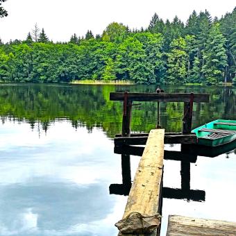 Rybník Drahota, pod kterým bylo za 1. republiky tábořiště Vodních skautů