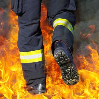 Požár, hasiči (ilustrační fotografie)