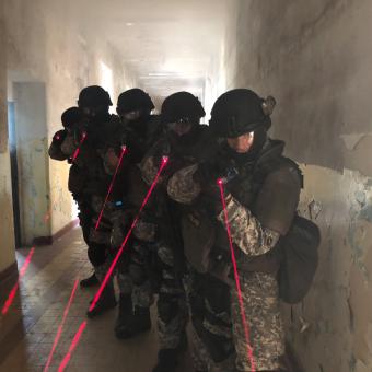 Cvičení zásahové jednotky policie v Hradci Králové.