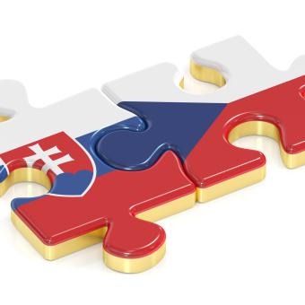 30 let sami a přece spolu