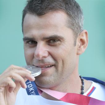 David Kostelecký získal stříbrnou medaili z olympijských her ve Tokiu v 46 letech!