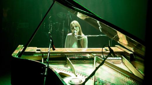 Zpěvačka a klavíristka Barbora Mochowa