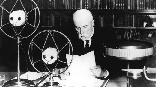 Prezident T. G. Masaryk promluvil v roce 1932 k americkým posluchačům