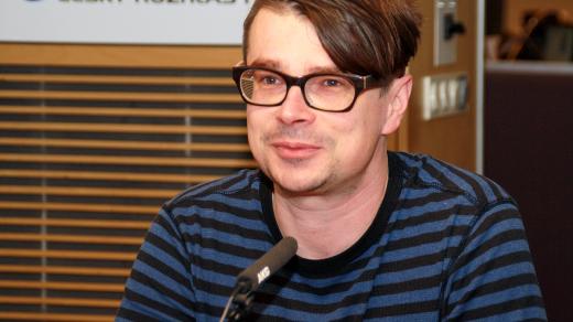 Spisovatel Jaroslav Rudiš vysvětlil své názory na kritiky