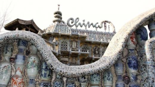 Dům z porcelánu v Tchien-ťinu se rychle stal turistickým lákadlem