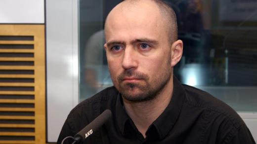Ředitel Agentury pro sociální začleňování Martin Šimáček byl hostem Dvaceti minut Radiožurnálu