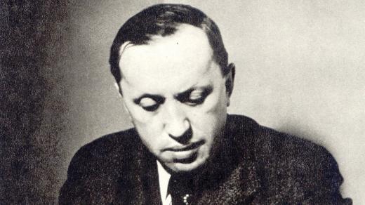 Třicetiletý Karel Čapek na fotografii neznámého autora