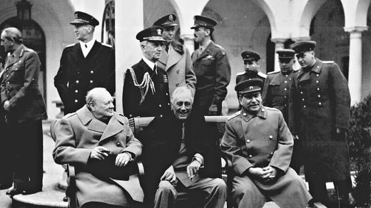 Jaltská konference, únor 1945, zleva Winston Churchill, Franklin D. Roosevelt a Josif Stalin
