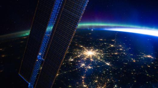 Noční Země z Mezinárodní kosmické stanice