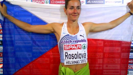 Denisa Helceletová sbírala úspěchy na atletických oválech pod jménem Rosolová